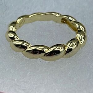 Twisted  "925" Stamp sterling silver ring.